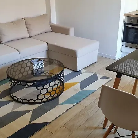улица любен каравелов 5 Studio Apartment Varna