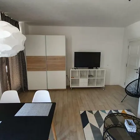 улица любен каравелов 5 Studio Apartment Varna